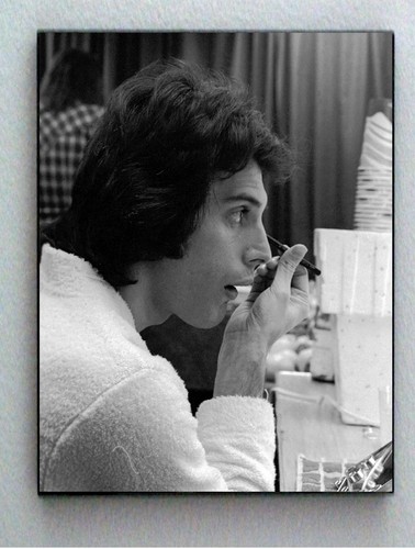 Rare framed 1977 - framed,