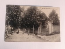 CPA 38 SAINT-PRIEST - Avenue