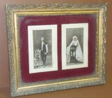 2 PHOTOS COMMUNIANTS Fille et garçon début XXe 1900 CADRE BOIS Doré SOUS VERRE