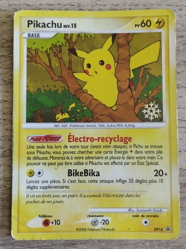 Carte pokémon pikachu - pokémon, holo