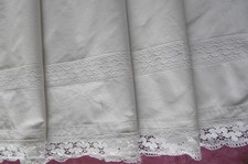 Tres beau drap de dessus avec