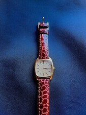 MONTRE OMEGA DE VILLE / Mouvement manuel 