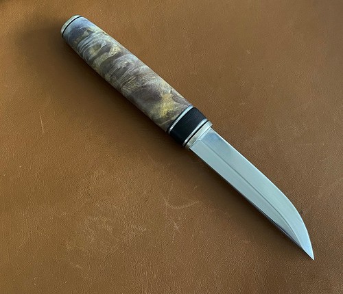 Traditional puukko knife - traditional,