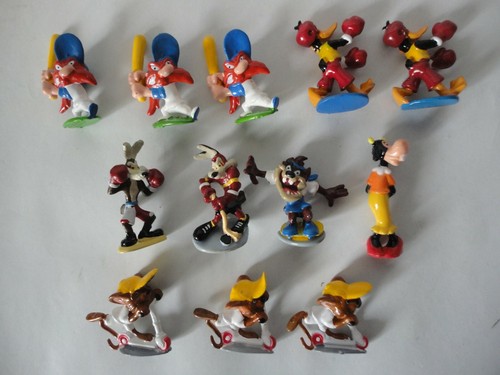 Lot figurines looney - lot,