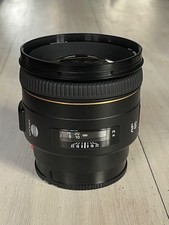 Minolta AF 85mm f/1.4 G for