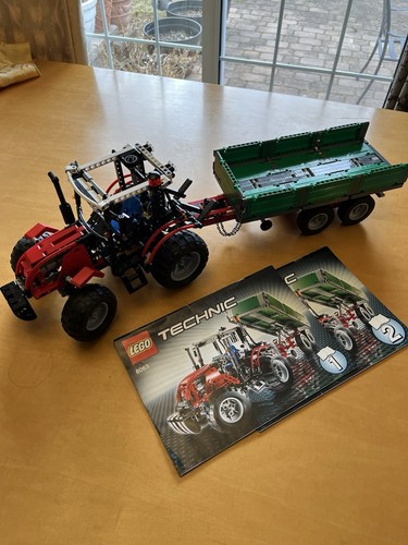 Lego technic 8063 tractor - lego,