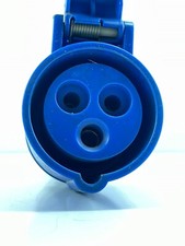 Prise Industrielle Femelle PCE 213 16A-6h 220-250VAC 2P+E/50+60Hz IP44