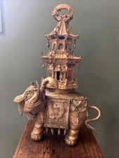 Grand Bronze Asiatique