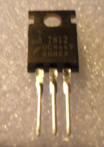 µa79m08aucqr µa7812uc - µa79m08aucqr,,