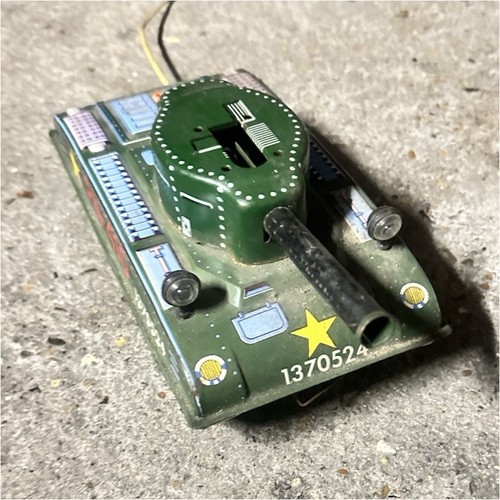 Char militaire miniature - , vert