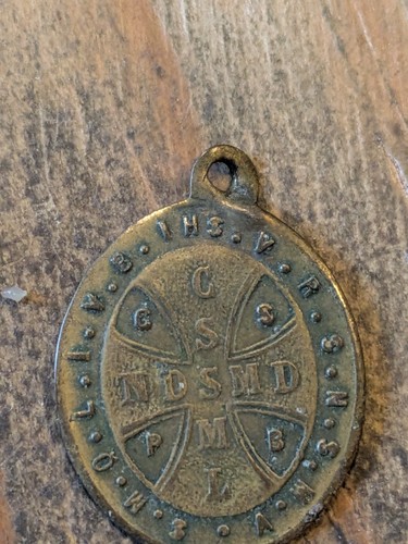 Médaille religieuse ancienne - religieuse,