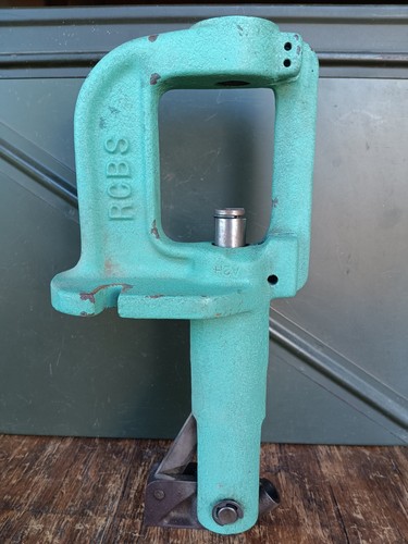 Rifle pistol reloading - &,