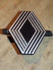 RENAULT ancien sigle emblème logo insigne monogramme badge calandre en plastique
