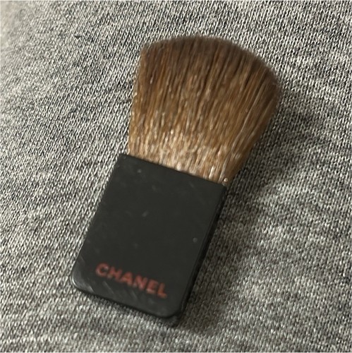 Chanel pinceau maquillage - de,