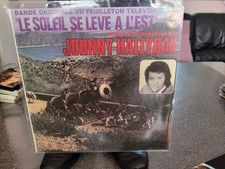 je vend  une pochette vide  de