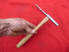 petit marteau de précision