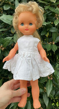 Poupée Bella  vintage