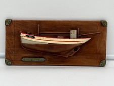 Tableau en relief demi coque