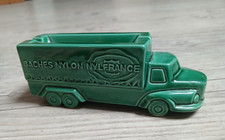 Cendrier camion publicitaire