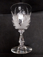 Verre à Pied en CRISTAL Gravé Ancien à Décor Floral & Végétal  H 15.5 cm