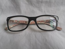 Monture Lunettes de vue Ray Ban Coloris Noir (Rouge et Blanc à l'intérieur)