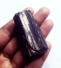 184,15 Ct Tourmaline Noire