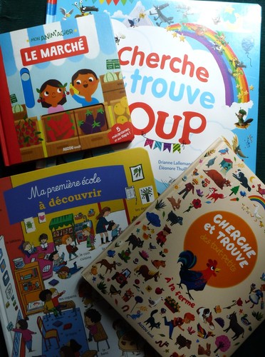 Jeunesse lot de quatre - :,