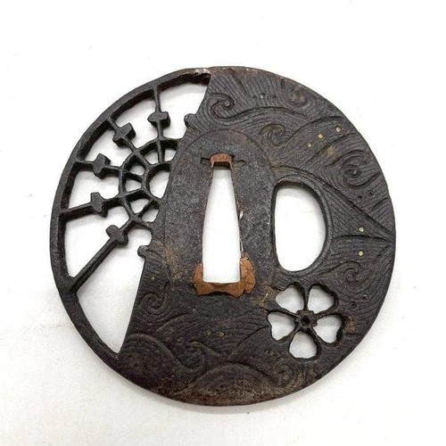 Garde épée tsuba japonaise