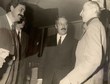 PHOTOGRAPHIE PROVENANT DES