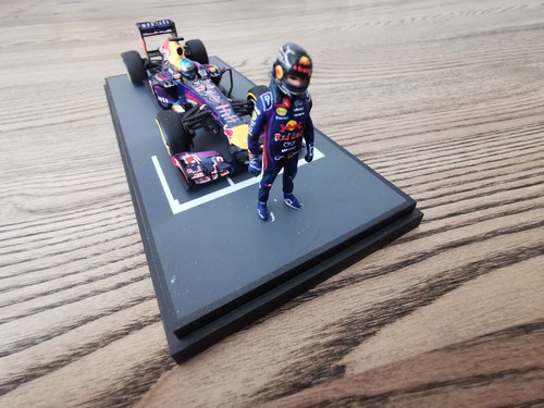 Redbull renault rb9 - redbull,
