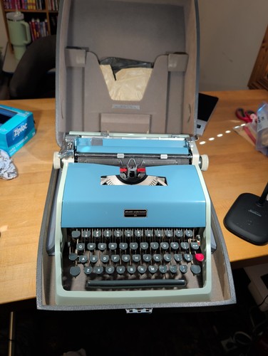 1960 olivetti underwood 21 - 1960's,