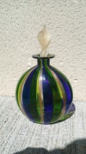 Ancien flacon de parfum en