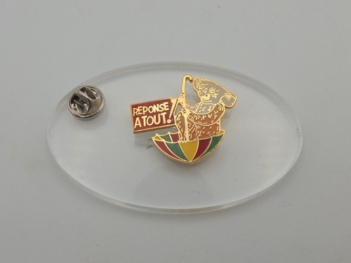 Pin réponse tout koala - pin's, a