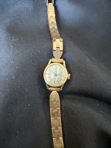Montre ancienne mécanique - montre,
