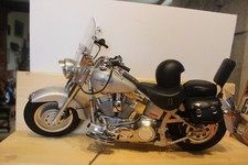 HARLEY DAVIDSON 1:4 HARLEY FAT
