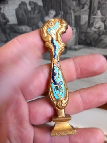 Sceau bronze doré emaillé - bronze,