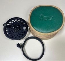 Moulinet de pêche Orvis Fly noir avec étui de rangement