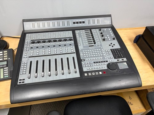 Digidesign avid pro control - digidesign,