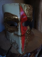 Collection objet de vitrine ancien masque vénitien Bauta 