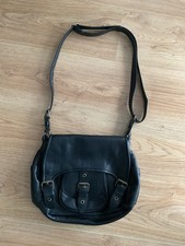 sac à bandoulière réglable en cuir de vachette noir 30x25 cm marque Texier