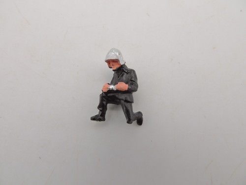 Models figurine pompier - f.f.models,