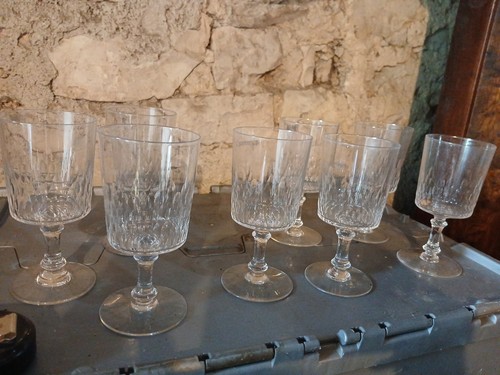 Huit verres baccarat ancien - verres,