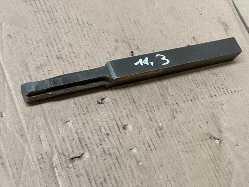 Outil mortaiser largeur - à,