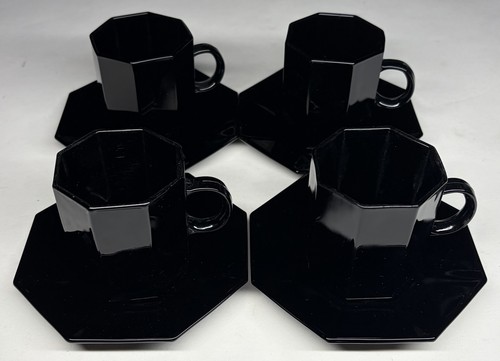 Lot petites tasses - 4,