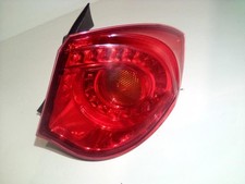 Feu arriere principal droit