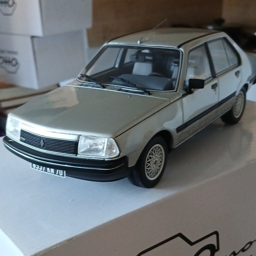Renault turbo phase gris - phase, 2
