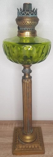 Ancienne grande lampe - , à