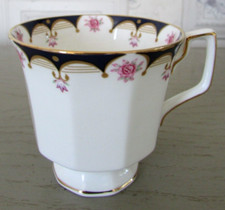 Tasse à café ou thé Queen's