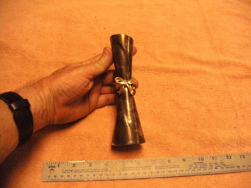 Silver colored metal bud - ,
