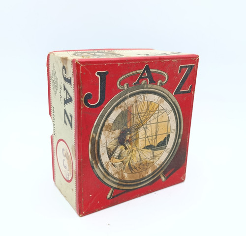 Ancienne boîte vide carton